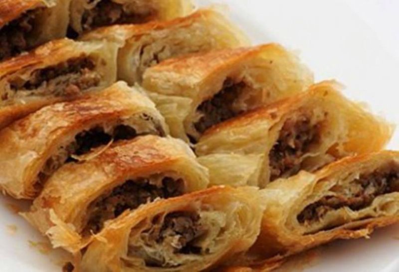 Kıymalı Börek  YARIM PORSİYON